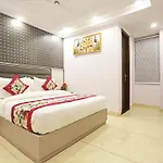 Hotel Mayfair Just A Minute Away From New Delhi Railway Station And Connaught Place