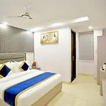 Hotel Mayfair Just A Minute Away From New Delhi Railway Station And Connaught Place