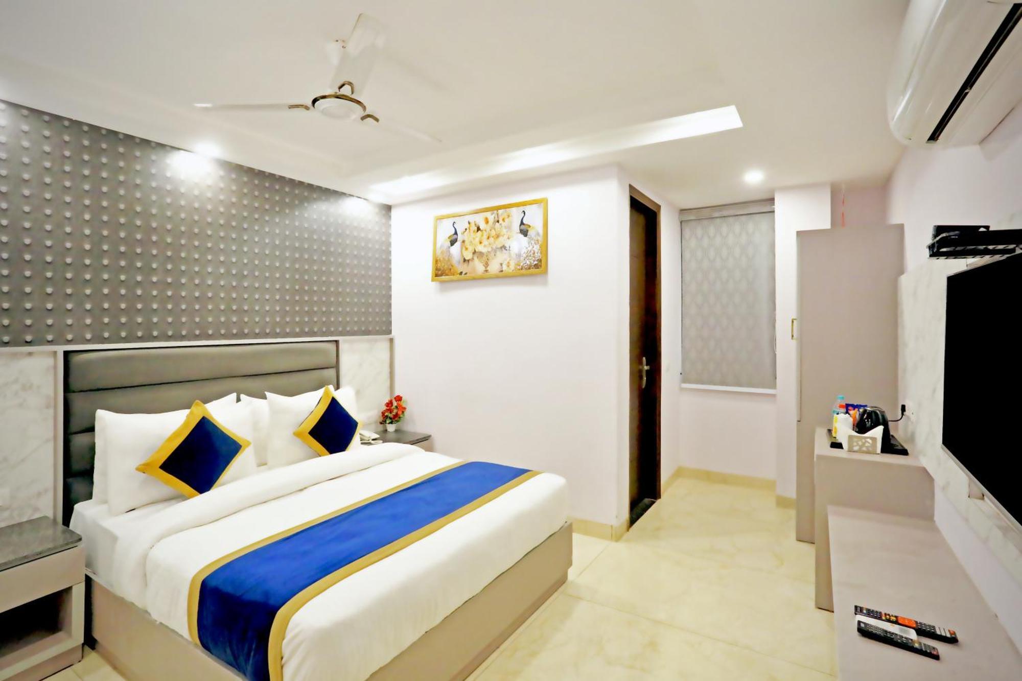 Mayfair Just A Minute Away From Railway Station And Connaught Place 4* New Delhi